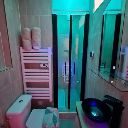 Kawaii Paradise & Hammam Privatif Appartamento Algrange